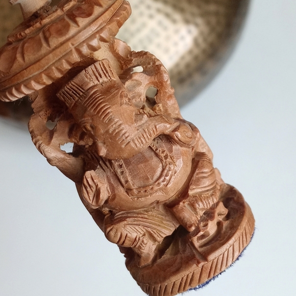Sandalwood Hand Carved Antique Wooden 3” Elephant (Ganesh) Figurine from India - Picture 4 of 13